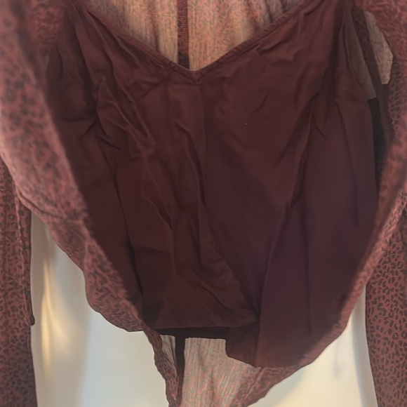 Abercrombie & Fitch Sheer Maroon Leopard Print Top, Small - Picture 4 of 11